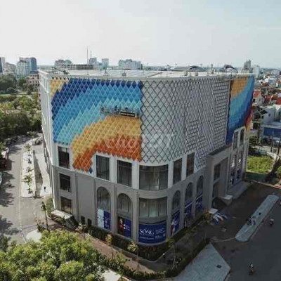 CHO THUÊ LÔ GÓC BÀ TRIỆU - TP HUẾ - 425M2 SỬ DỤNG