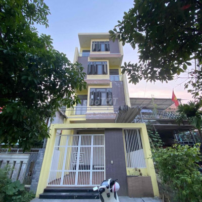 Cho Thuê Nhà 4 tầng 6 phòng view Hồ Trái Tim Rất đẹp