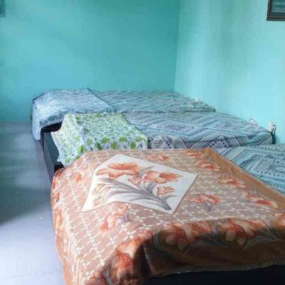 Cần cho thuê phòng wc khép kín( rộng có thể ở ghép)