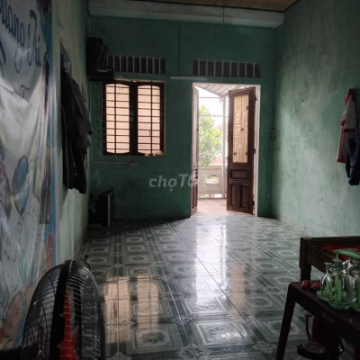 Cho thuê nhà mặt tiền cấp 4