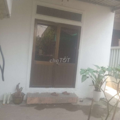 nha   rieng biet chung vach