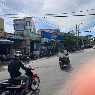 Cho thuê nhà nguyên căn kế Chợ Mai - tp Huế