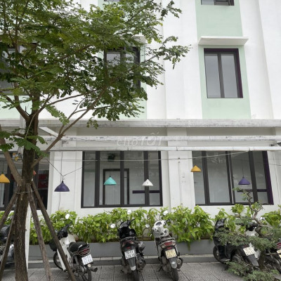 Cho thuê mặt bằng kinh doanh 150m2 mặt đường Đống Đa, Huế