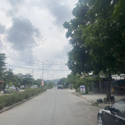 Cho thuê mặt tiền kinh doanh Nguyễn Văn Đào ( Bùi Thị Xuân )