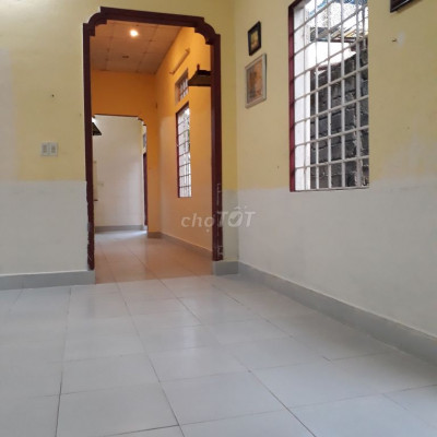 Cho thuê nhà nguyên căn rộng