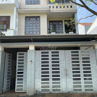 Nhà nguyên căn 03 tầng KQH Xuân Phú - TP Huế