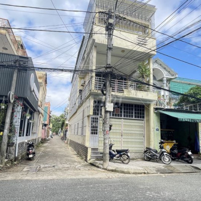 Cho thuê nhà 3 tầng mặt tiền đường Hoàng Diệu