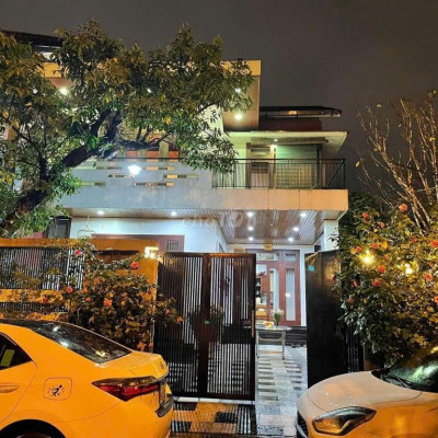 Cho thuê nhà Mặt Tiền Phùng Chí Kiên, Xuân Phú