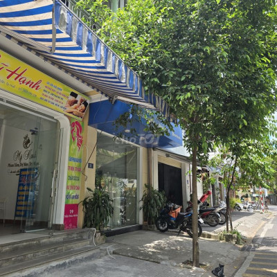 Mặt bằng kinh doanh đẹp 35m2 đường Trần Thúc Nhẫn