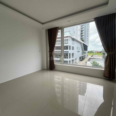 CHO THUÊ SHOPHOUSE PHÚ MỸ AN GIÁ TỐT MỚI KENG