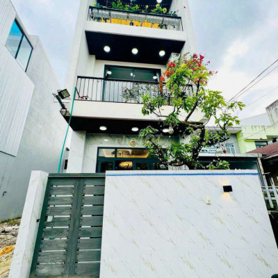 📣📣📣cho thuê nhà đẹp xin xò full nội thất trường chinh