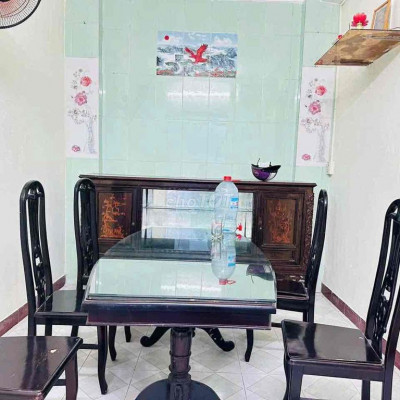 NHÀ KIỆT NGUYỄN KHUYẾN GẦN ĐH Y DƯỢC