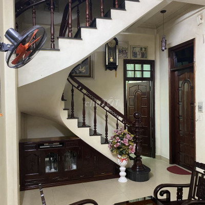 Cho thuê làm văn phòng kinh doanh 25m2 tại đường Điện Biên Phủ