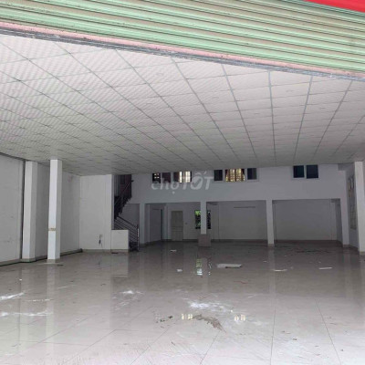 mb rộng rãi sạch sẽ cao lụt