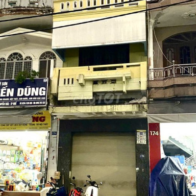 Cho thuê nhà 176 Nguyễn Trãi đối diện chợ Tây Lộc, P Tây Lộc, TP Huế
