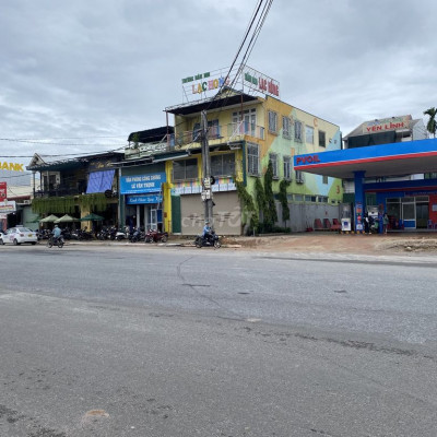 Cho Thuê Mặt Bằng Phạm Văn Đồng Tp Huế 250m2 Hai Mặt Thoáng