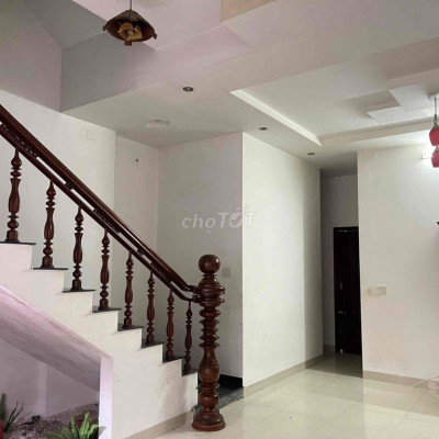 CHO THUÊ NHÀ 3 TẦNG KINH DOANH MẶT TIỀN ĐƯỜNG TRẦN VĂN ƠN