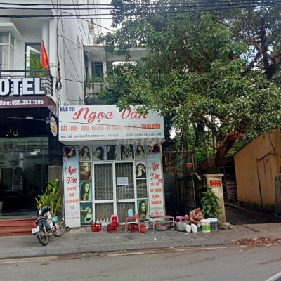 Cho thuê mặt bằng phố Tây