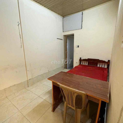 cho thuê phòng trọ khép kín tại trung tâm thành phố Huế!………………………………..