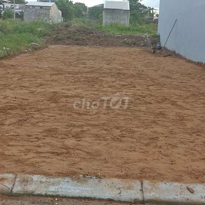 Cho thuê đất trống