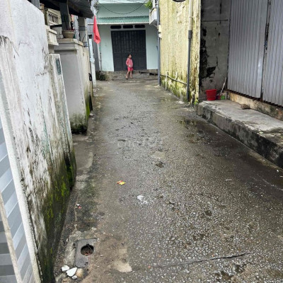 nhà 2 tầng nguyễn sinh cung