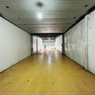 🔥🔥🔥Cho thuê mặt bằng Vip 350m2 mặt tiền NGUYỄN TRÃI sầm uất chỉ 12 tr