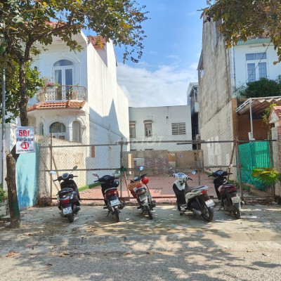 Mặt tiền đường Thích Tịnh Khiết cách  Đồng Khởi 20m