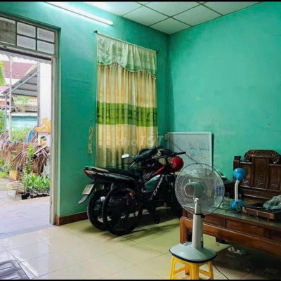 nhà nguyên căn đầy đủ công năng,nội thất cơ bản