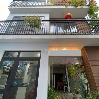 CHÍNH CHỦ CHO THUÊ NHÀ NGUYÊN CĂN 10 PN HOMESTAY ĐƯỜNG BẾN NGHÉ TT HUẾ