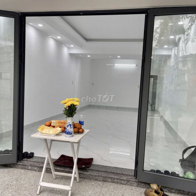 Thuê nhà mặt tiền Ngô Gia Tự