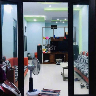 🍬🍬🍬hot hot hot 🍬🍬🍬cho thuê nhà  trung tâm giá rẻ full nội thất