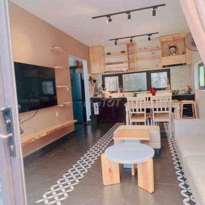 🎈🎈🎈hot hot hot🎈🎈🎈cho thuê nhà đẹp như home stay giá rẻ full đồ