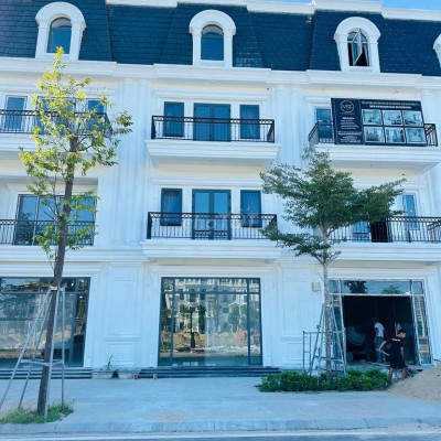 cho Thuê Tầng 1 KĐT Phú Xuân City