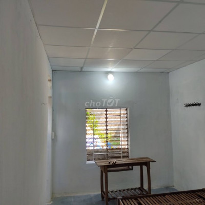 [ĐÃ CHO THUÊ] Phòng trọ 25m2 giá rẻ đường Nguyễn Hữu Cảnh