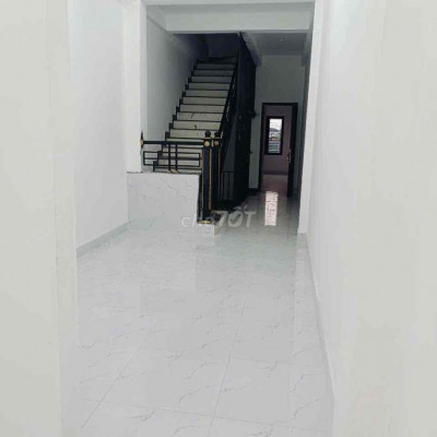 Cho thuê mặt hàng hoặc nhà nguyên căn mới 227 Trần Hưng Đạo