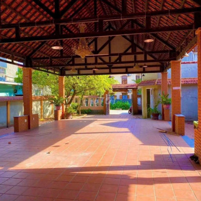 Cho thuê 455m2 mặt bằng kinh doanh Phạm Văn Đồng