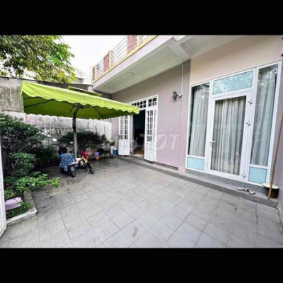 Cho Thuê Nhà Nguyên Căn , Ngắn Hạn, từ 4-5 tháng.