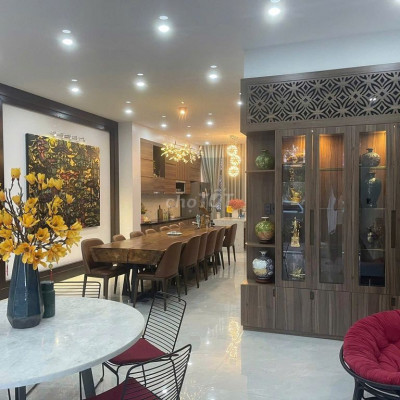 CHO THUÊ BIỆT THỰ LIỀN KỀ  5 PHÒNG NGỦ 7 WC ,  GẦN AEON MALL