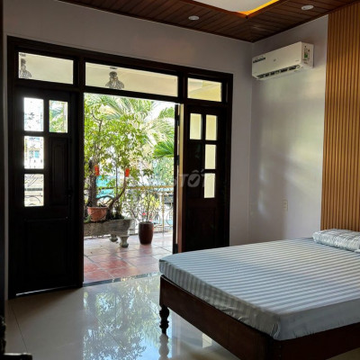 CHO THUÊ  NHÀ NGUYÊN CĂN VILLA GIÁ 25TR, 6 PN  PHỐ TÂY HUẾ
