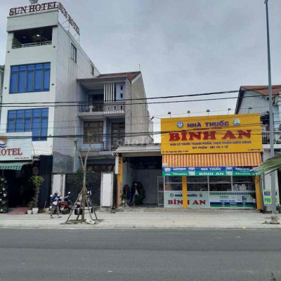 Mặt bằng kinh doanh 180m2 Phạm Văn Đồng, TP Huế